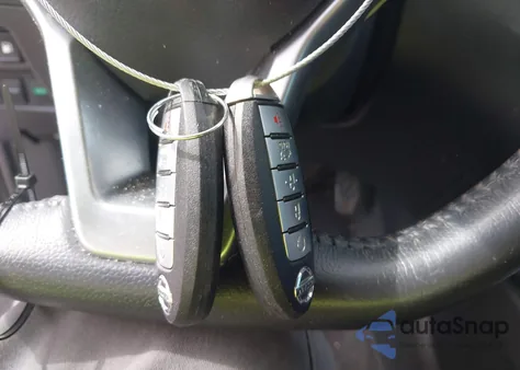 2018 Nissan Rogue Sv z USA, uszkodzony, nr VIN KNMAT2MT2JP621406